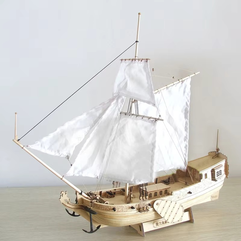 Kits de modèles d'assemblage e - Model Kit Yacht avis et prix