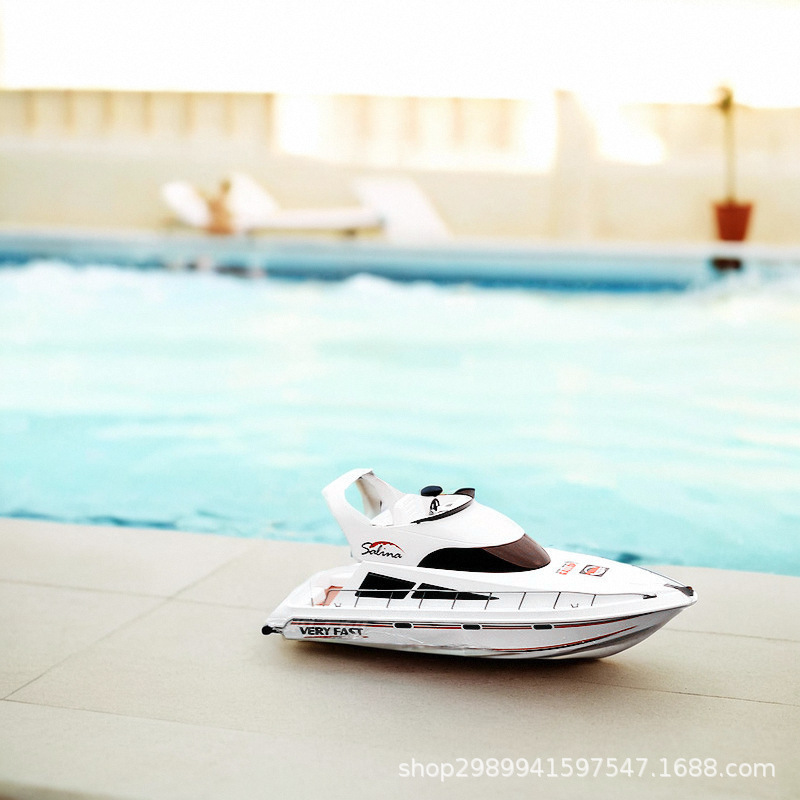 Yacht de luxe télécommandé sur - Model Kit Yacht avis et prix