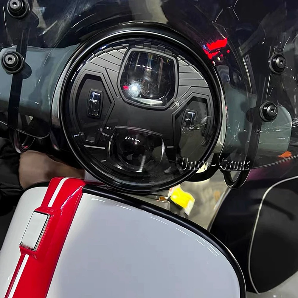 GTS300 phare LED nouveaux acce - Model Kit Vespa avis et prix
